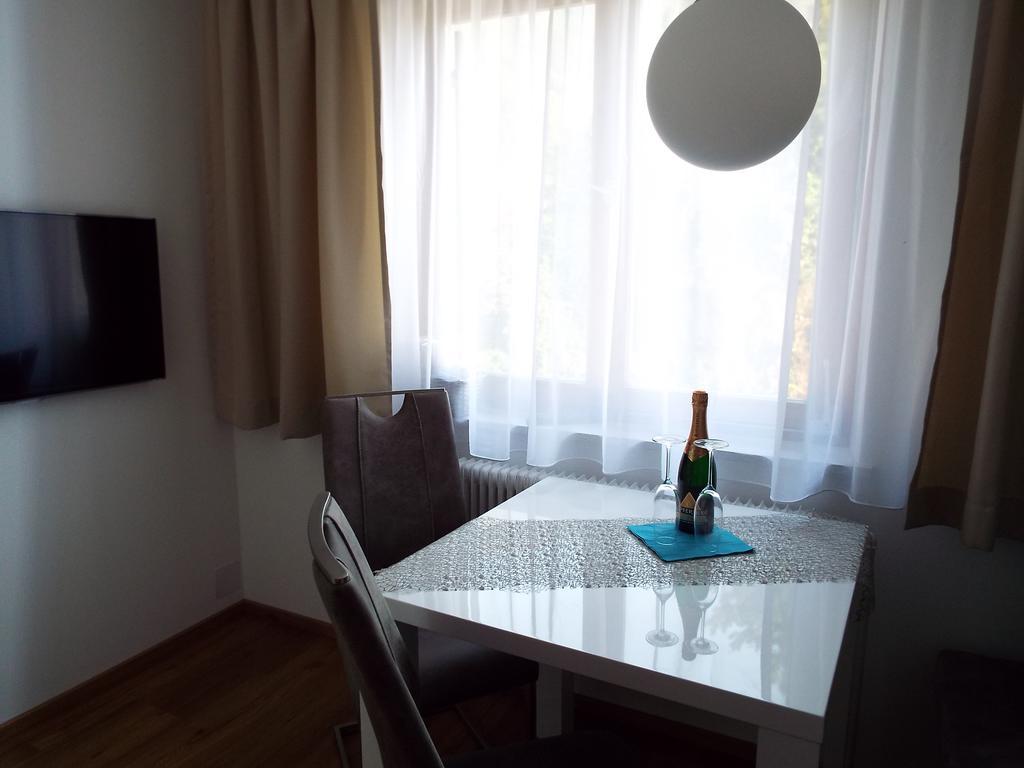 Haus Netzer Anita Appartement Schruns Buitenkant foto